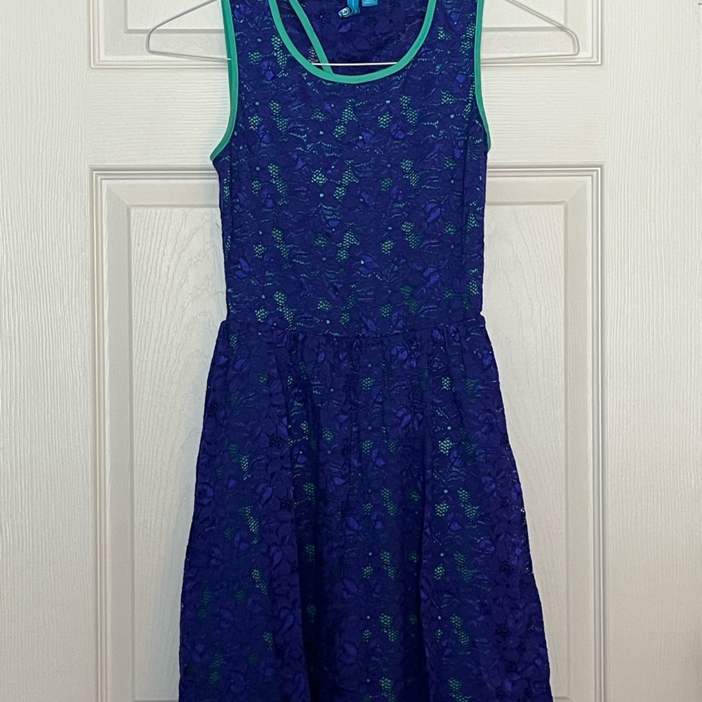 Nanette Lepore Purple Lace Top with Green Trim